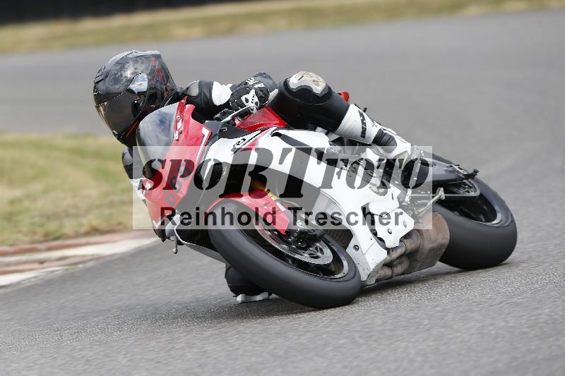 /32 07.07.2025 Plüss Moto Sport ADR/Freies Fahren/666